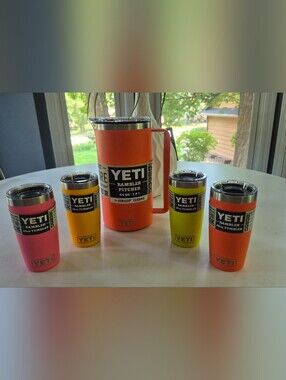 Yeti 64 Oz Ramblet Pitcher And Four 10 Oz Rambler Tumblers